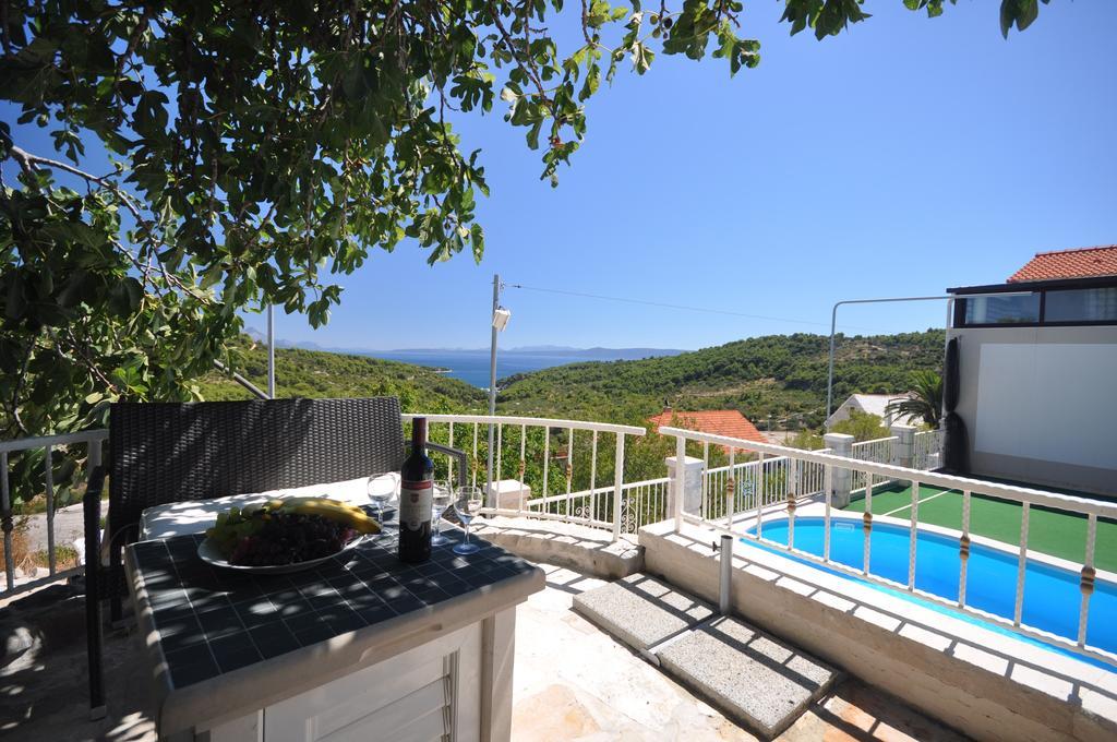 Holiday Home Gustirna Selca  Exterior photo